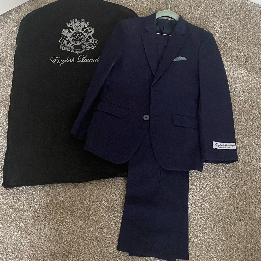English Laundry suit size 8